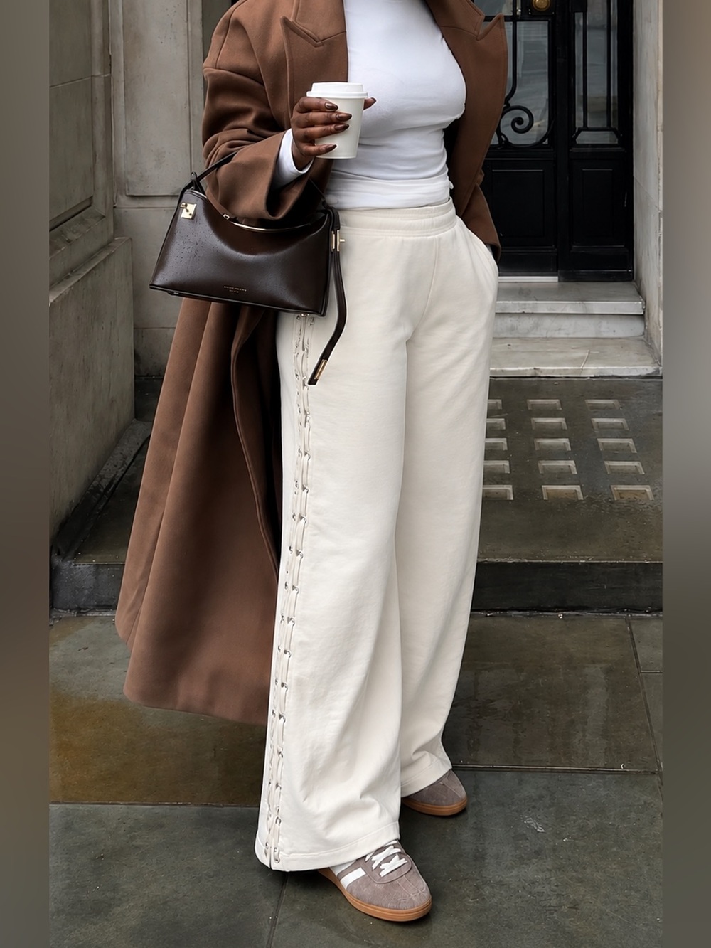 VTG cream wide leg side detail lounge pants size small